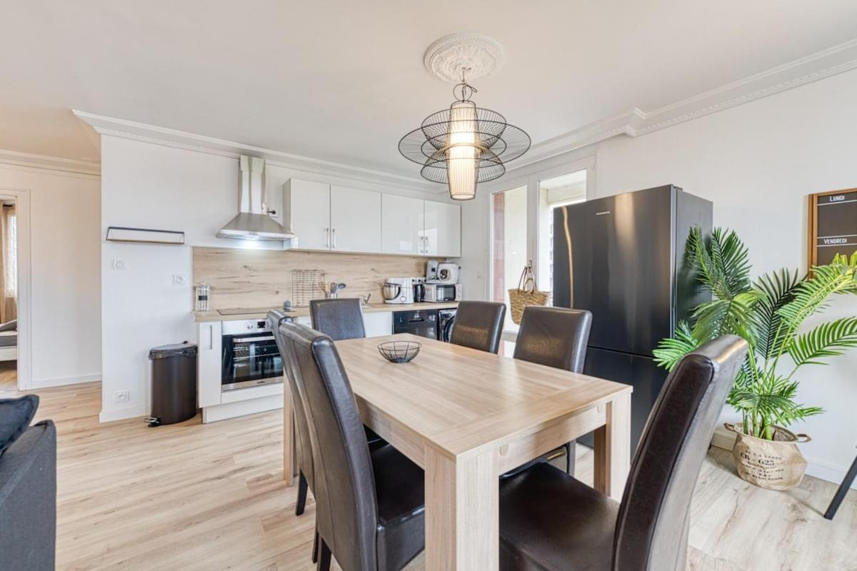 Magnificent Apartment, 4 Bedrooms, Fiber Wifi Γκρενόμπλ Εξωτερικό φωτογραφία